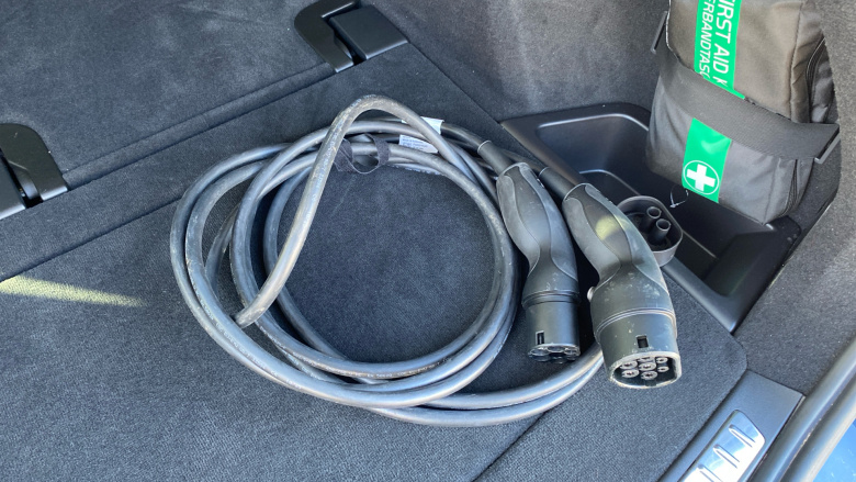 Volvo XC90 2.0 T8 PHEV Ultra Dark 5dr AWD Geartronic Estate